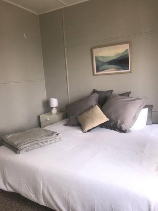 Holiday home Cosy Country With Aircon Hay